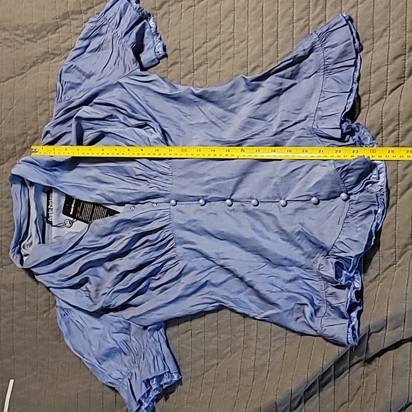 Victorian style short sleeve blue women's size medium blouse - Picture 2 of 9